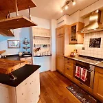 Complet Dans Le Centre De Apartamento
