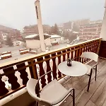 Complet Dans Le Centre De Apartamento