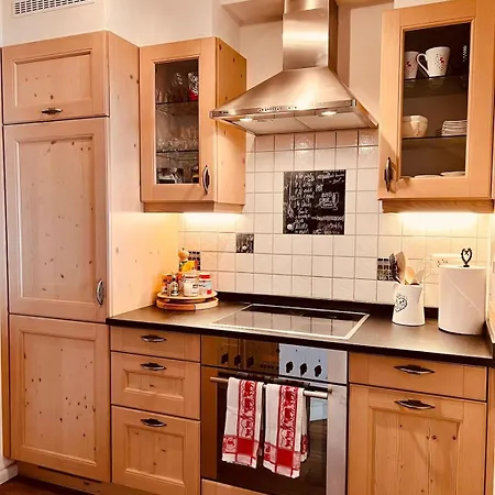 Complet Dans Le Centre De *