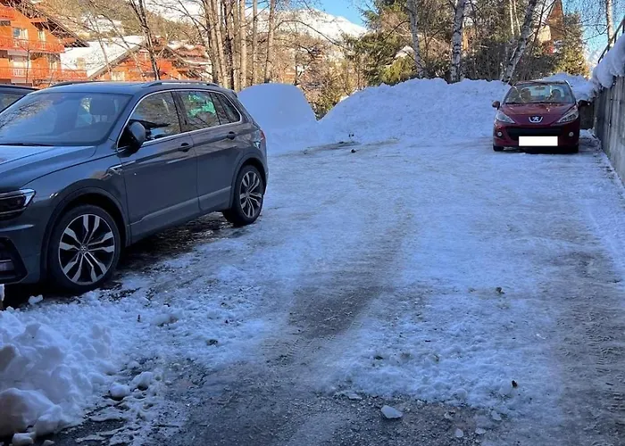 Complet Dans Le Centre De Crans-Montana