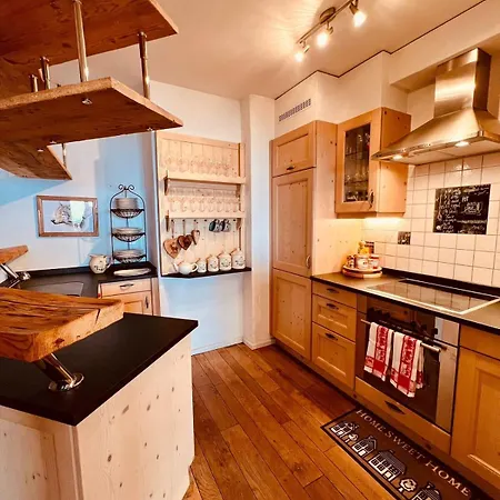 Complet Dans Le Centre De Apartmán