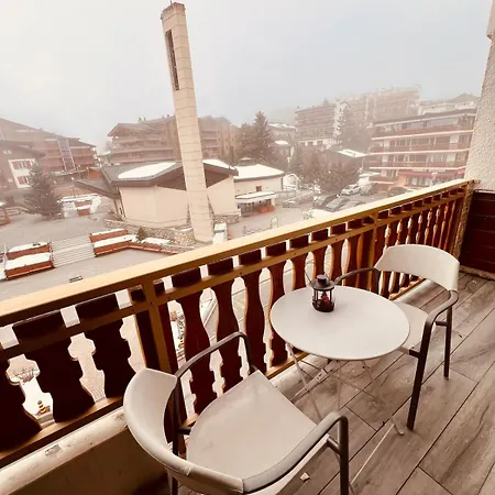 Complet Dans Le Centre De Apartmán